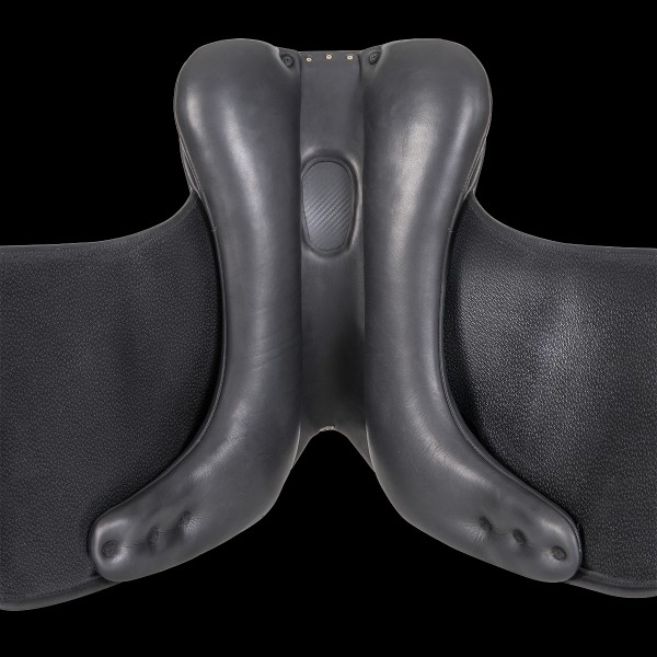 Sattel Raffaello Dressage, Acavallo