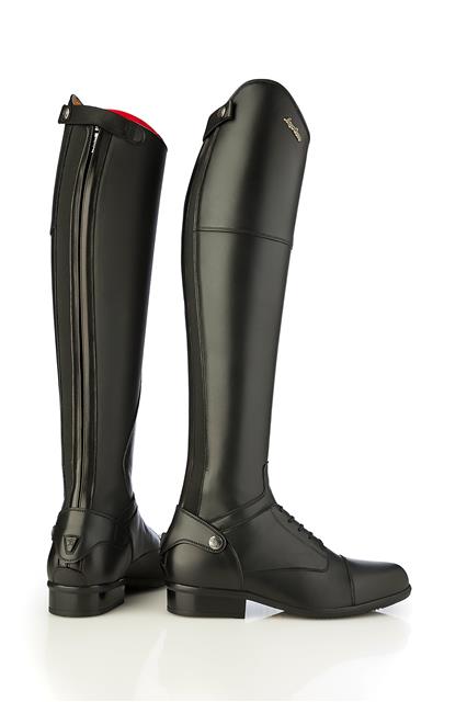 Article-d6cd1142-dfee-4a85-b94e-6d26e3adaa3a_02ba8277-5de0-4d96-8e0c-e2cb5ab97317.jpg Stiefel Sergio Grasso Evolution